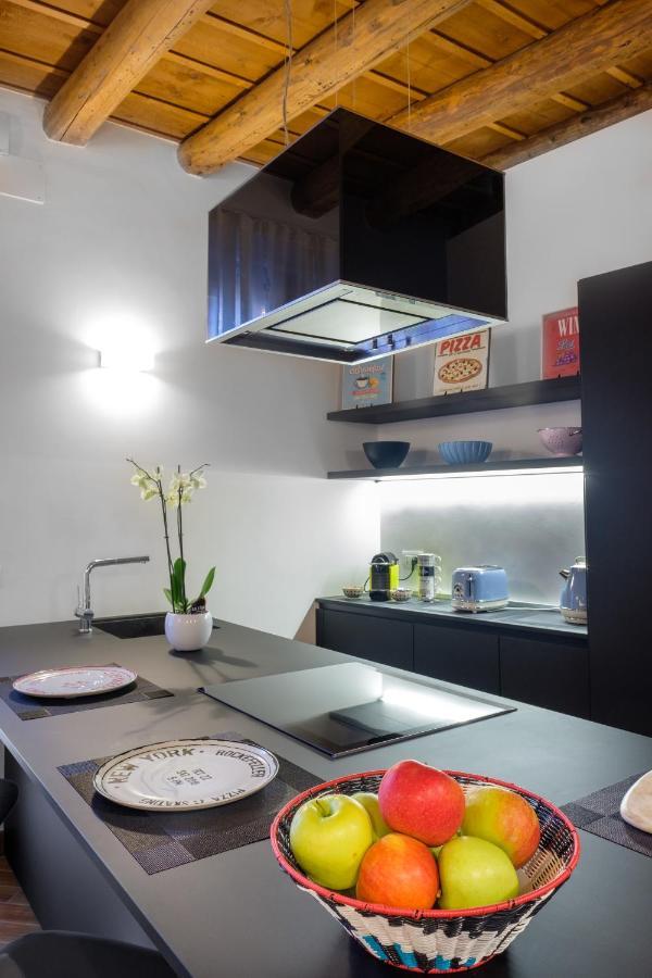 Apartamento La Terrazza In Centro Verona Exterior foto